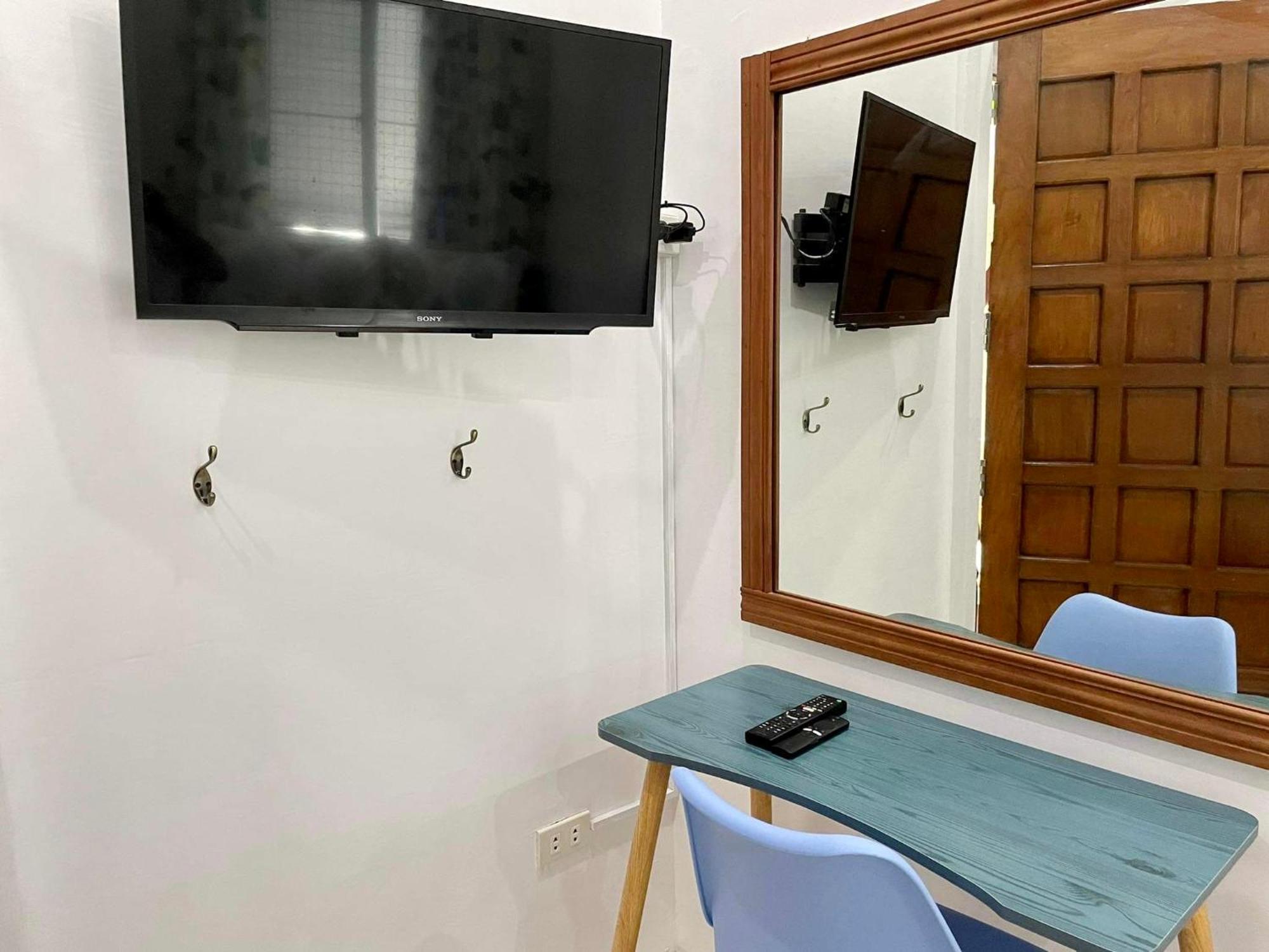 Balai Tinay Guesthouse Легаспи Номер фото